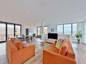 Photo 4- click for photo gallery